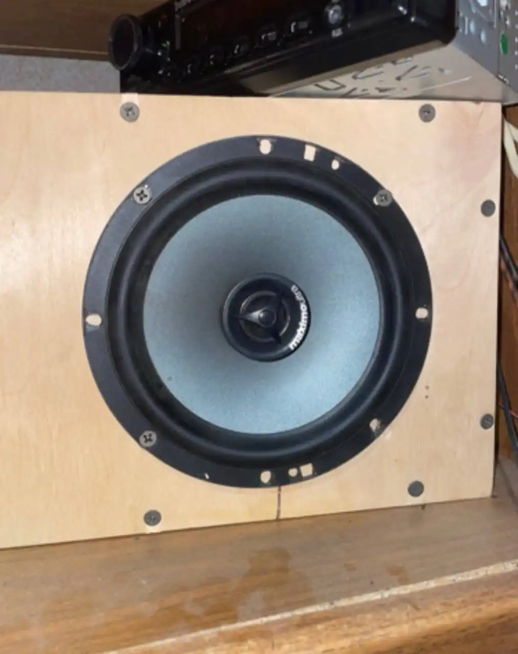 Продам каоксиальные динамики 16