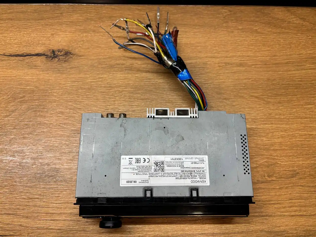 Продам Kenwood KMM-BT 306