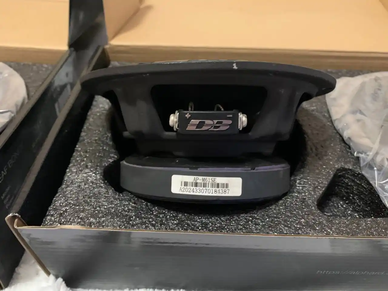 Продажа компонентов автозвука Alphard и Deaf Bonce