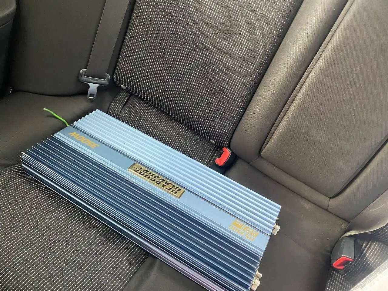 Продам усилитель Kicx HeadShot 3500