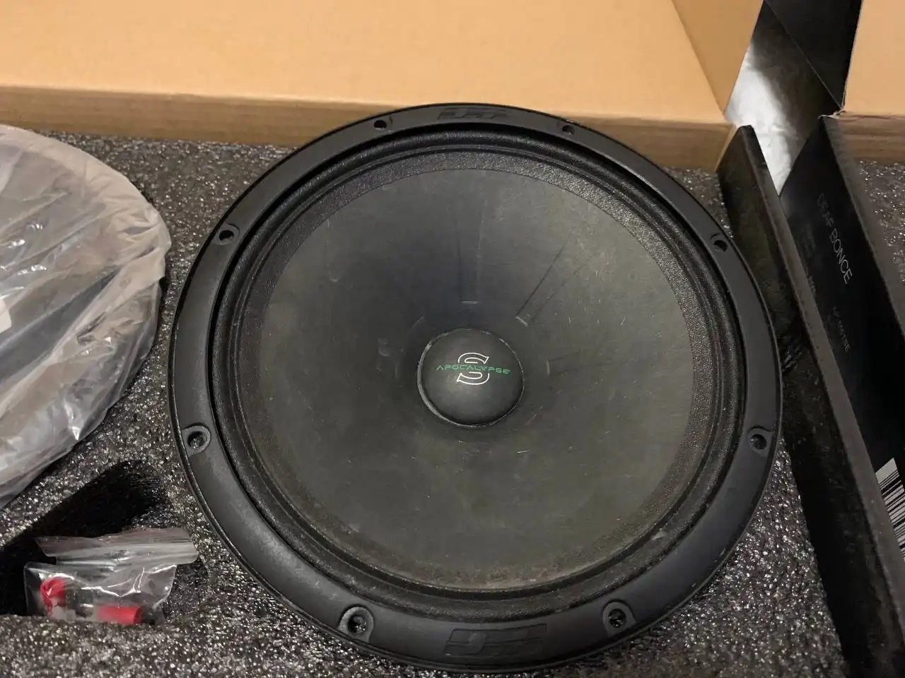 Продажа компонентов автозвука Alphard и Deaf Bonce