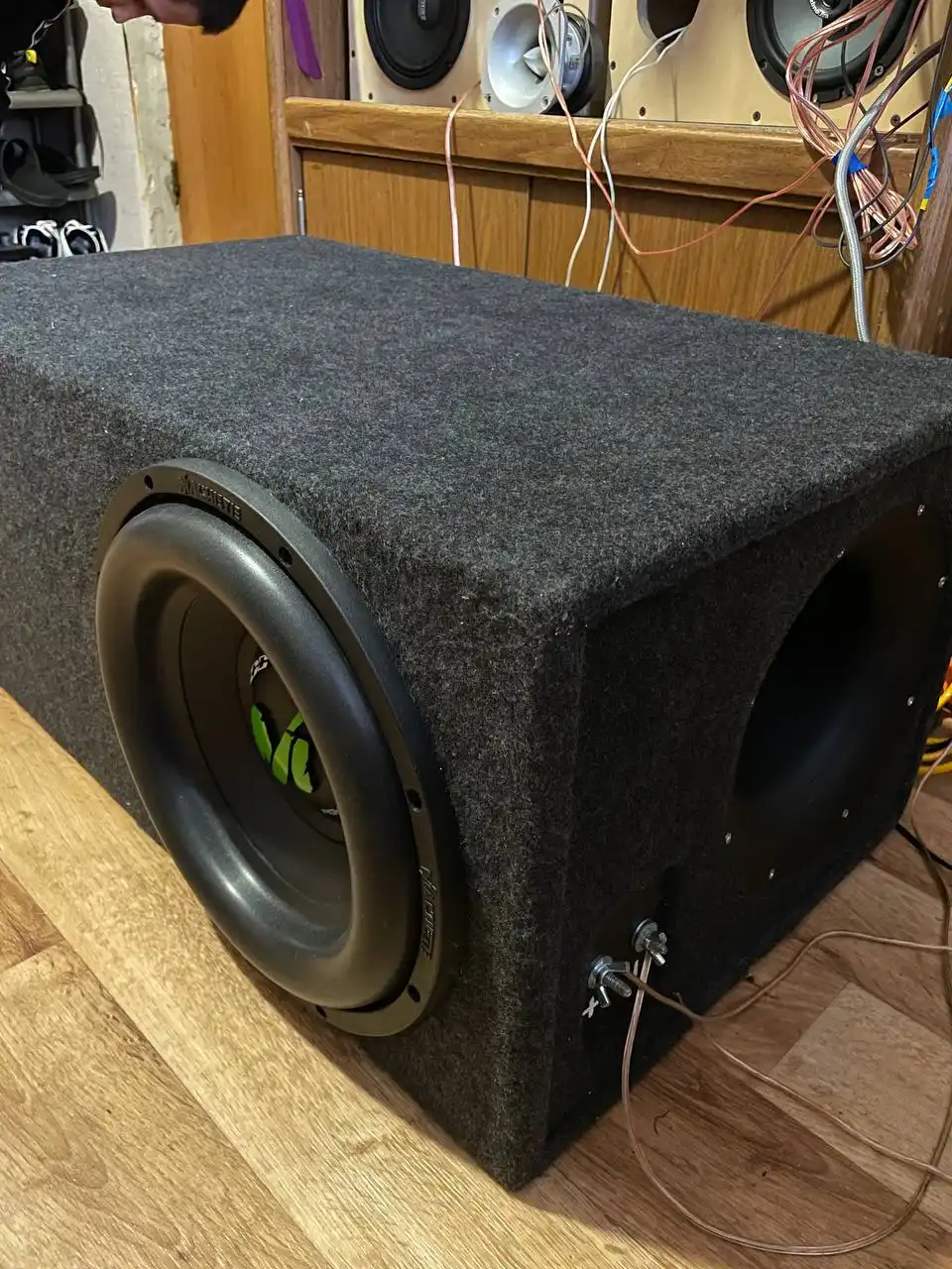 Продажа сабвуфера Machete MF 12S
