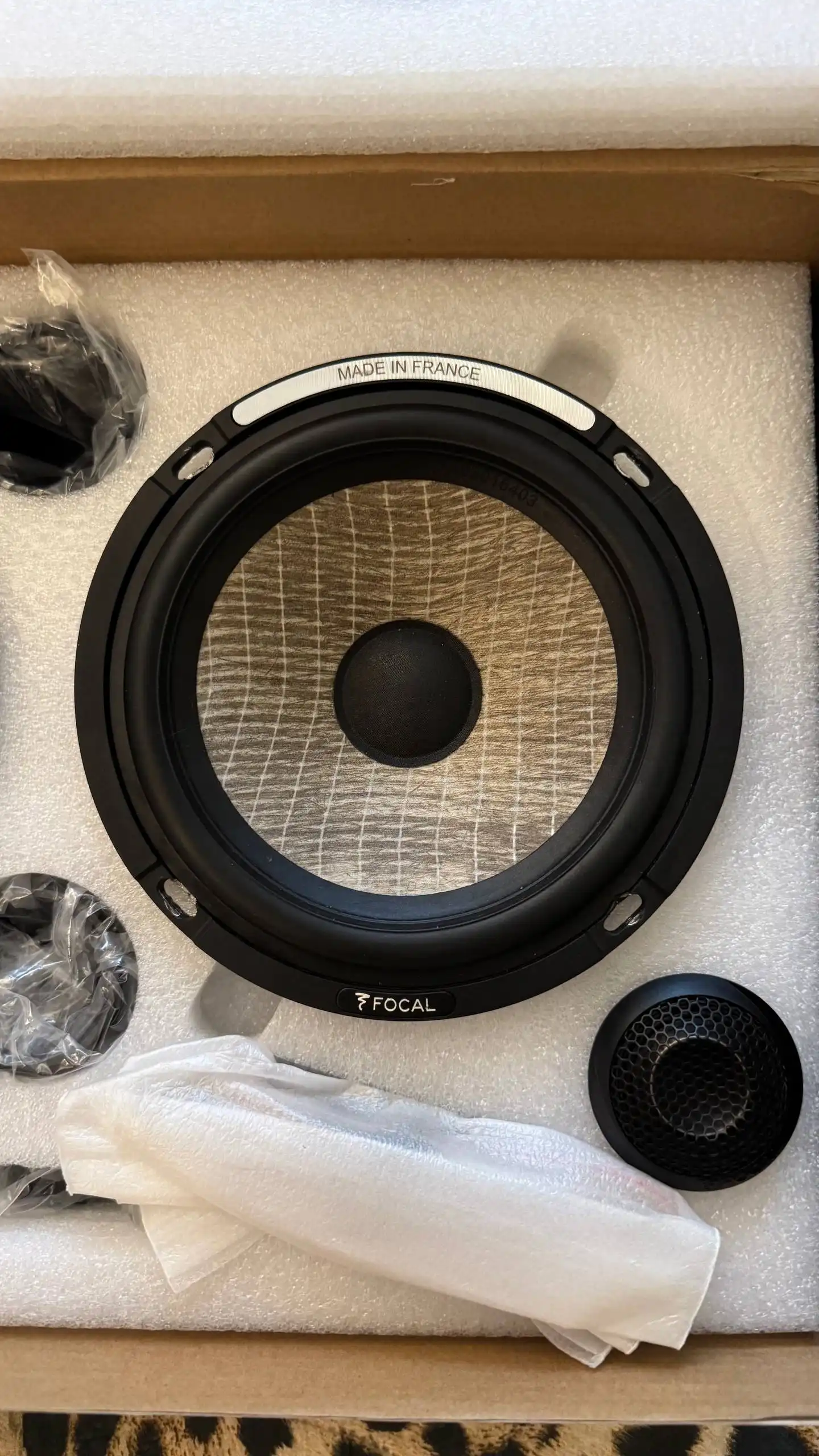 Акустическая система Focal ps165fe и гриль для 12 саба - Автозвук (Авто) в Новосибирск