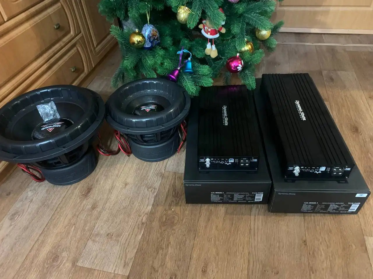 Продажа новых дисковых сабвуферов DST в Новосибирске - Автозвук (Электроника) в Новосибирск