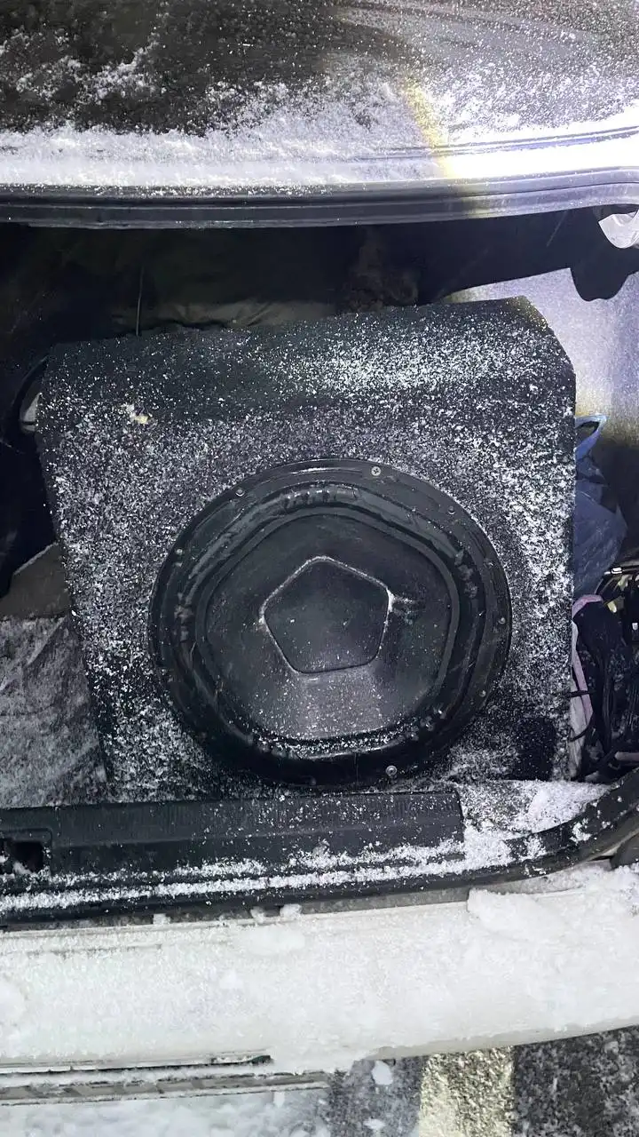 Сони хплойд 600 w - Автозвук (Авто) в Новосибирск