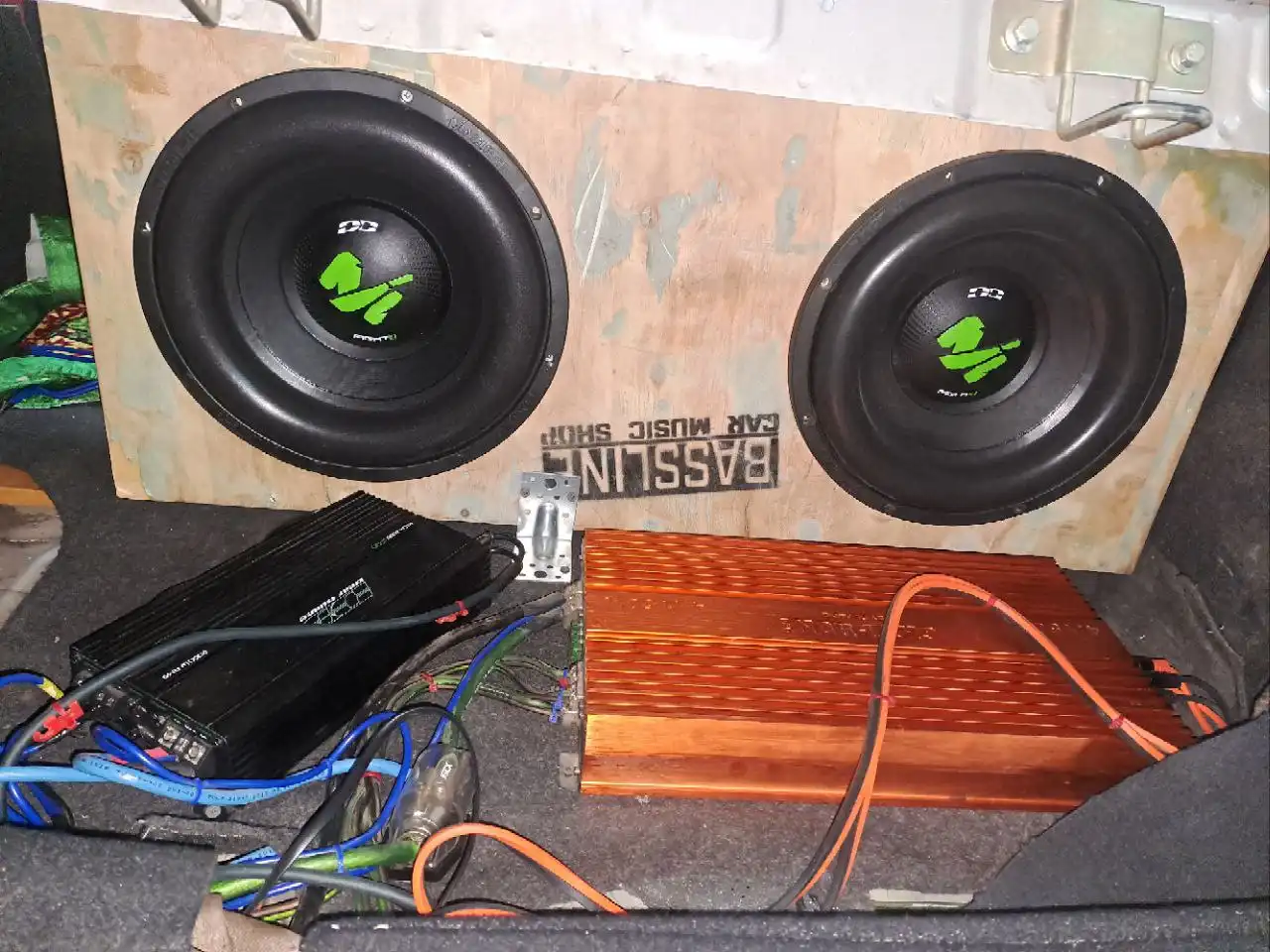 Продажа сабвуферов Machete MF 12R 2 штуки в коробе - Автозвук (Электроника) в Новосибирск