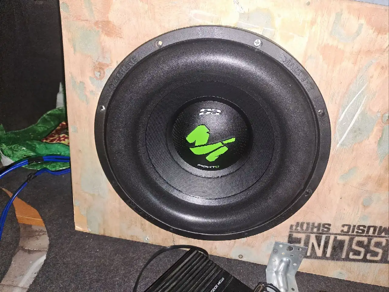 Продажа сабвуферов Machete MF 12R 2 штуки в коробе - Автозвук (Электроника) в Новосибирск