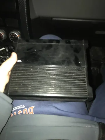 Продам усилитель Machete MFA 2.320 - VR-гарнитура в Новосибирск