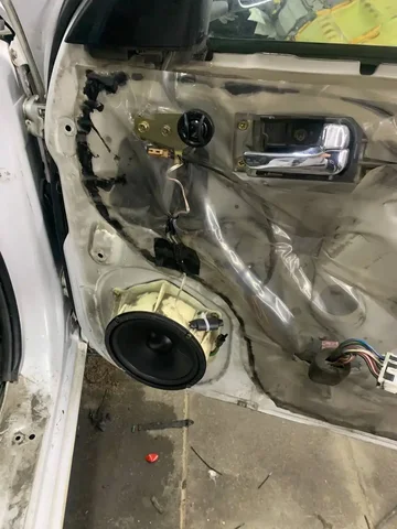 Продажа динамиков Pride Solo Neo 6.5 с креплениями - ВАЗ 2107 в Новосибирск