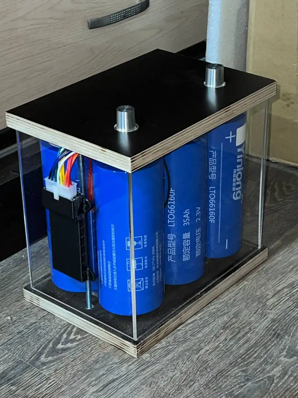 Автомобильный аккумулятор 35ач обратной полярности - Автозвук (Авто) в Новосибирск