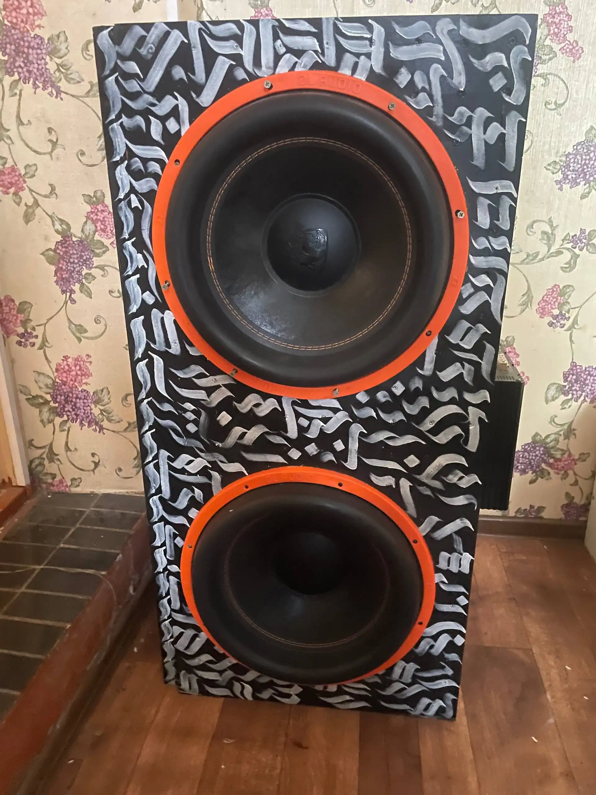 Продажа автозвука в Новосибирске - Автозвук (Авто) в Новосибирск