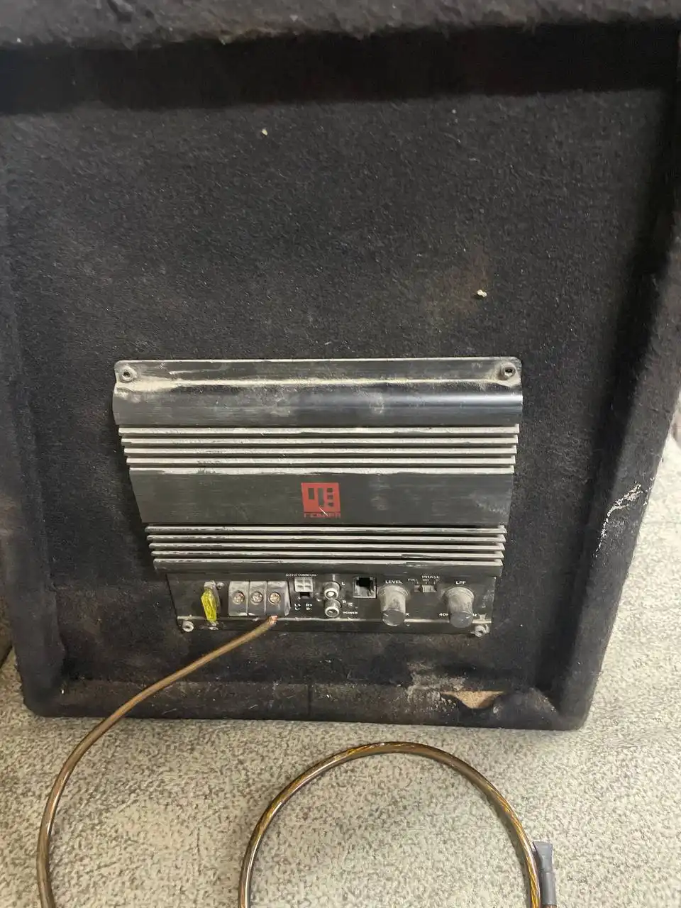 Саб урал активник и мафон процессорный аура 2дин - Автозвук (Электроника) в Новосибирск