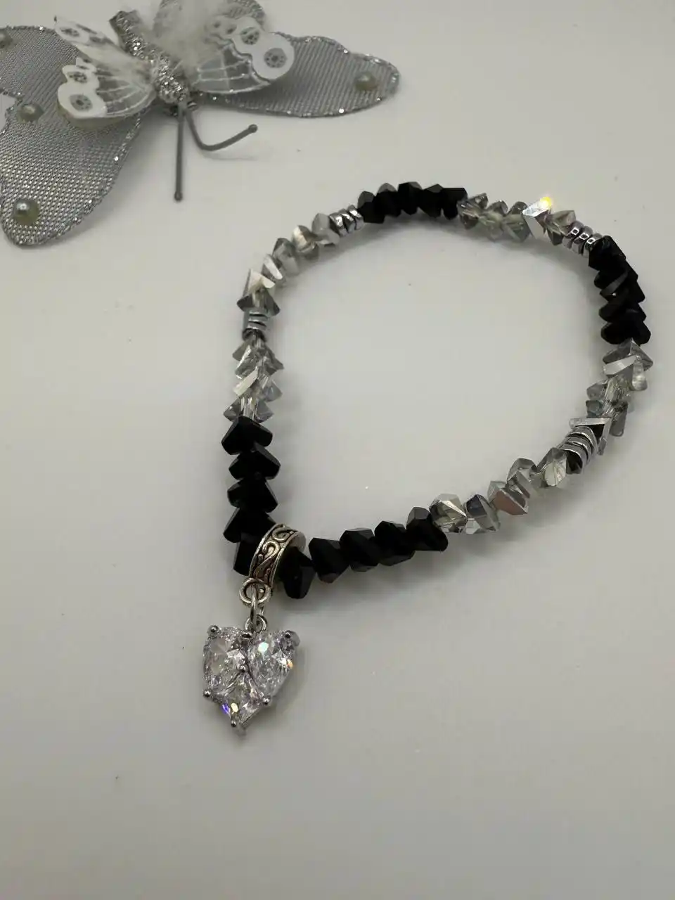 Украшения из натурального камня