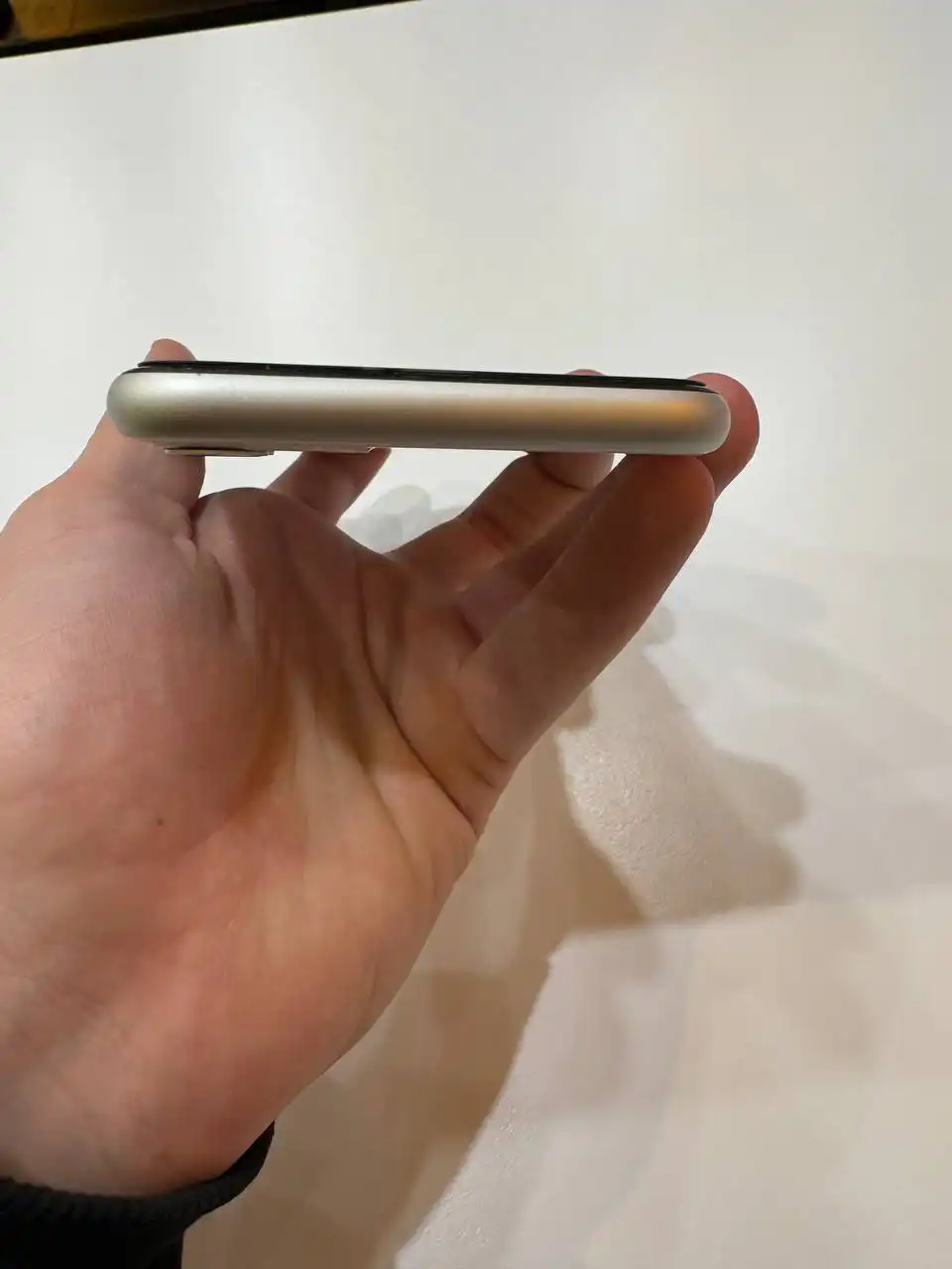 iPhone 11 128 ГБ в отличном состоянии - Смартфоны (Электроника) в Новоалтайск