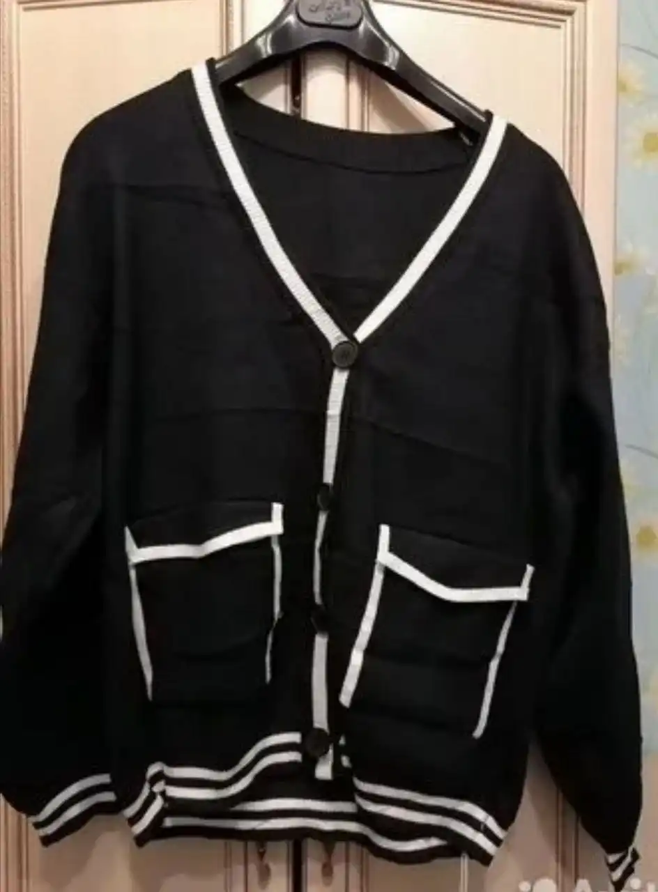 Продажа новой кофты размера 52-54