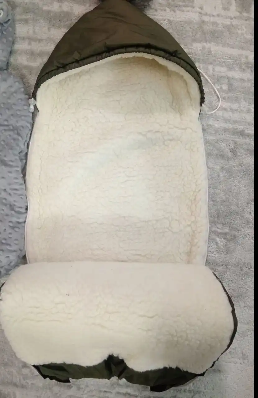 Конверт на овчине для новорожденного