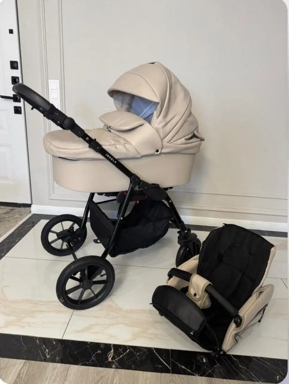 Продам коляску