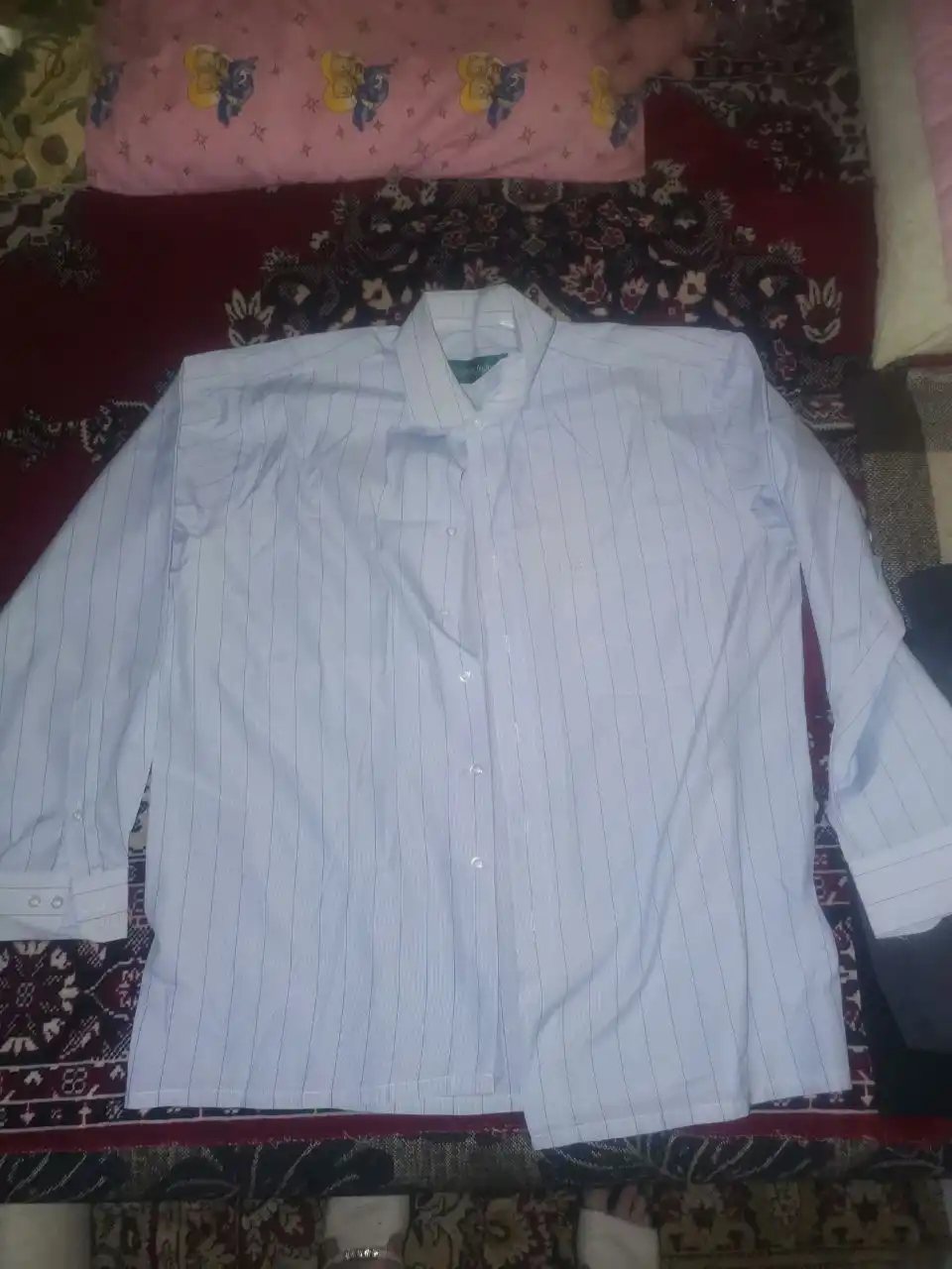 Мужская одежда: брюки, рубашки, олимпийка, майка - Мужская одежда (Одежда) в Сургут