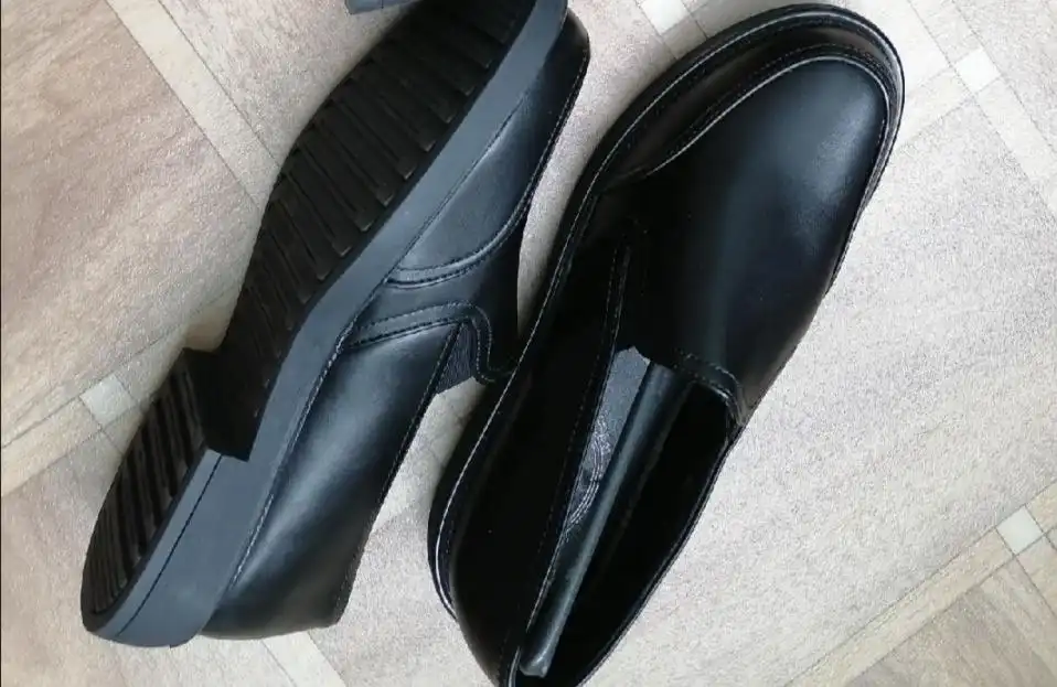 Новая обувь для девочки разных размеров - Обувь (Одежда) в Сургут