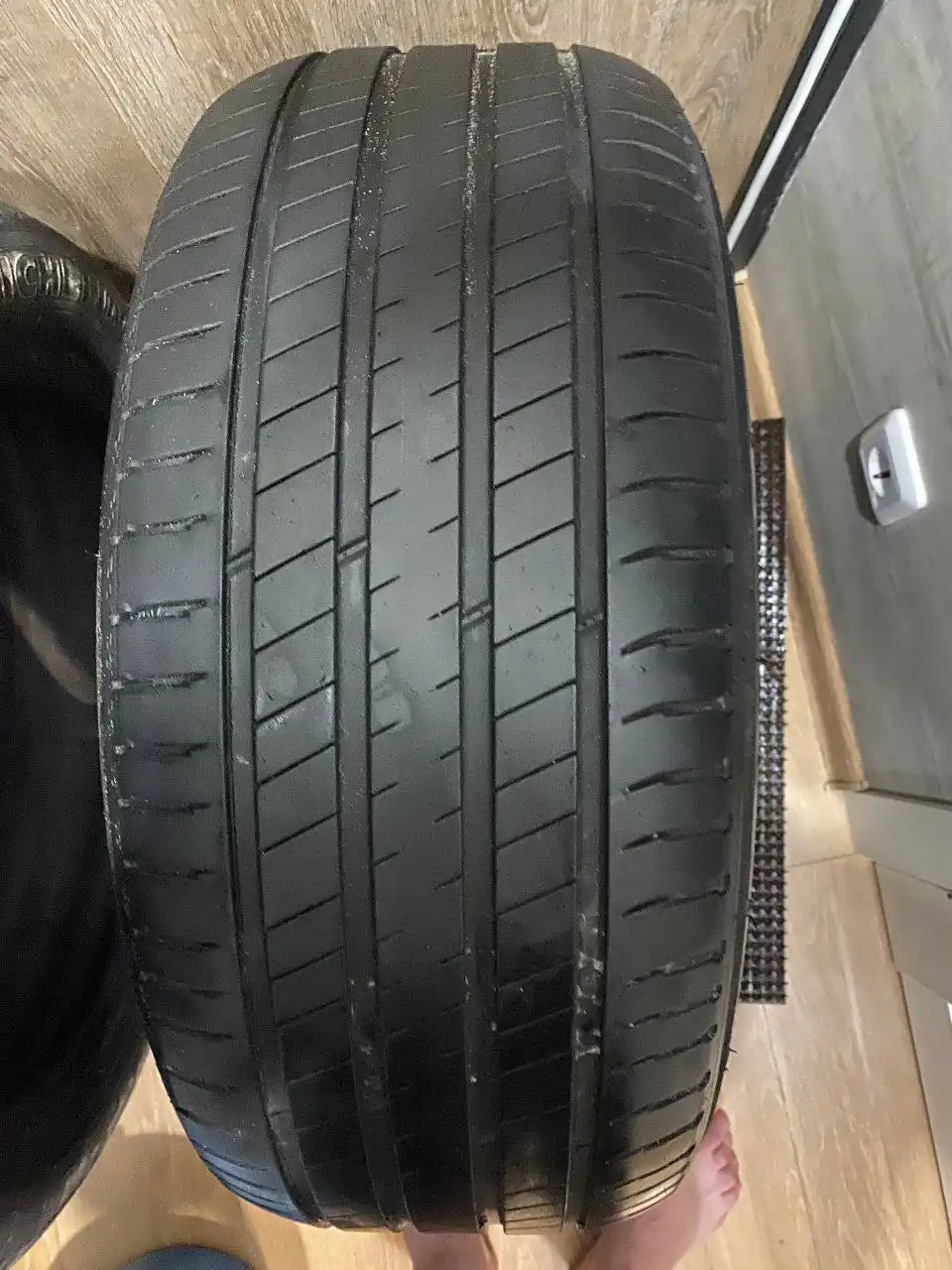 Продажа летней резины Michelin 245/50 R19 - Шины (Авто) в Сургут