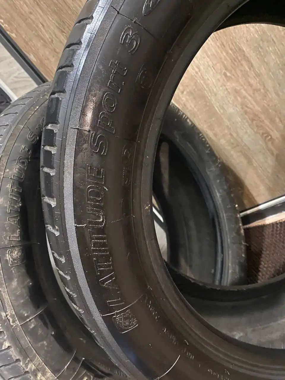 Продажа летней резины Michelin 245/50 R19 - Шины (Авто) в Сургут