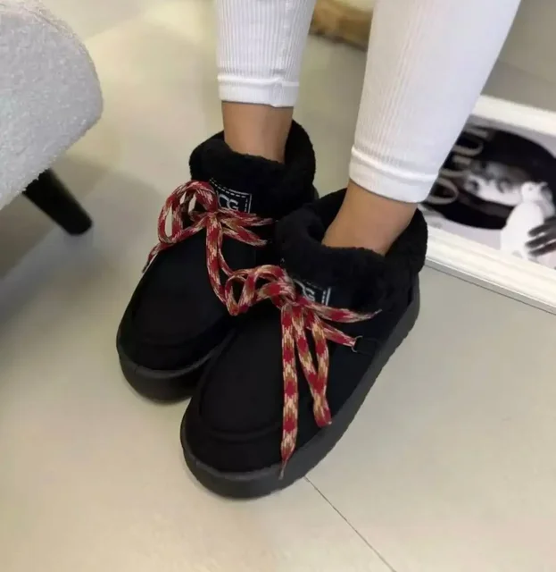 Продам новые UGG, размеры с 36 по 41 - Одежда в Сургут