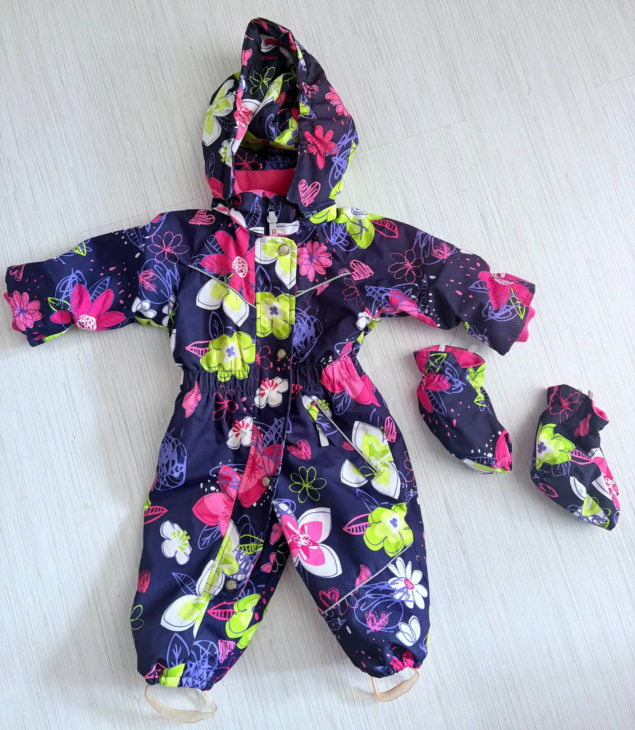 Демисезонные комбинезоны 74-80 в отличном состоянии - Одежда для детей (Товары для детей) в Сургут