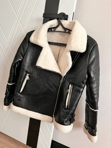 Одежда Gucci размер S-M - Сумки в Сургут