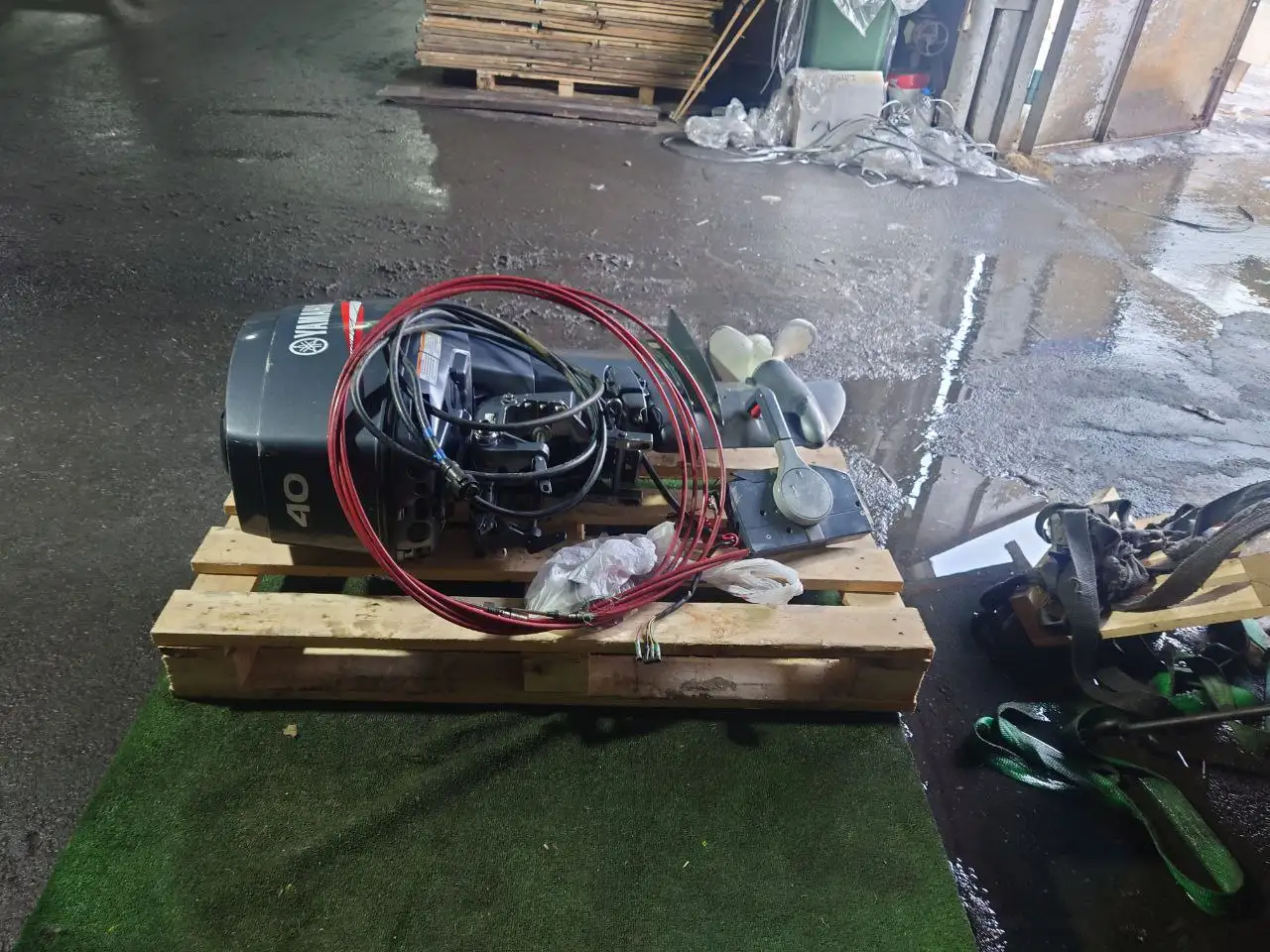 Куплю неисправный импортный лодочный мотор - Лодочные моторы (Запчасти) в Сургут