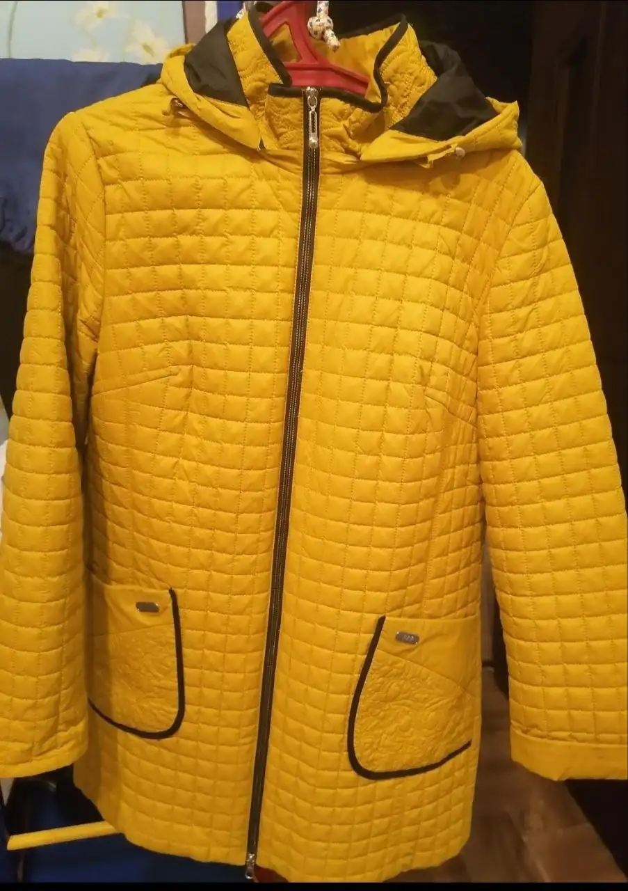 Куртка новая весна-осень 54 размер - Верхняя одежда (Одежда) в Сургут