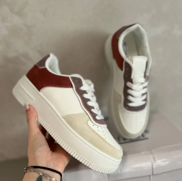 Продам женские кроссовки размеры 36-41 - Головные уборы в Сургут