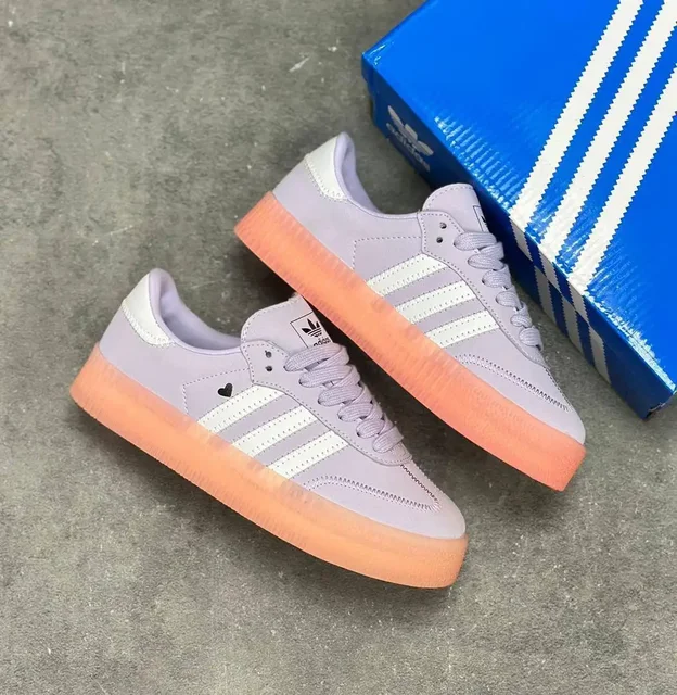 Продам новые кроссовки Adidas Samba - Пижамы в Сургут