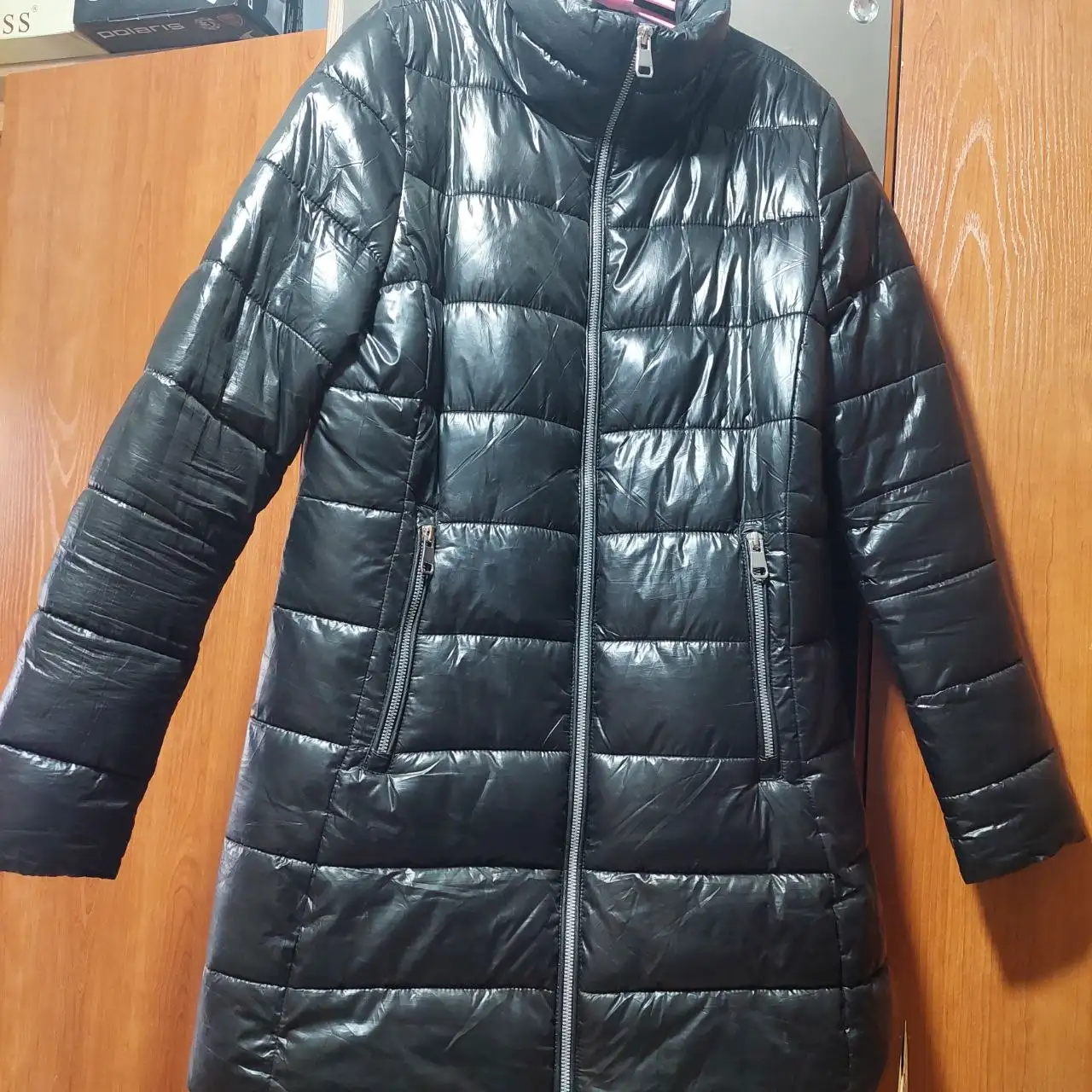 Продам куртку весна 48 размер - Куртки (Одежда) в Сургут