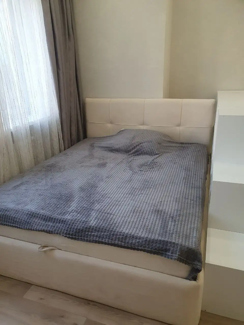 Сдается 1-комнатная квартира 45 м² в Белом Яру - Квартиры (Недвижимость) в Белый Яр