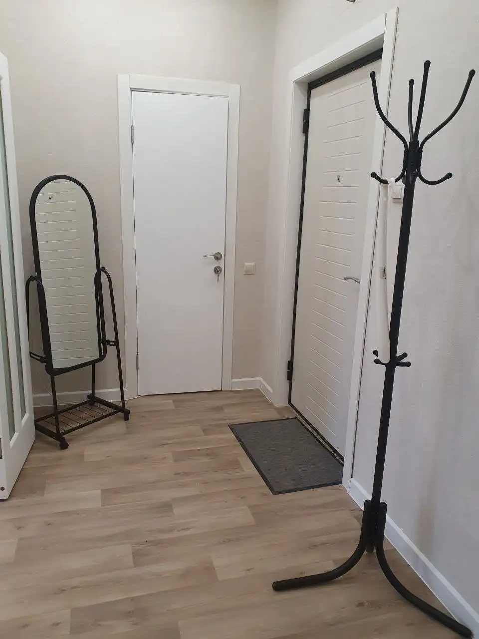 Сдается 1-комнатная квартира 45 м² в Белом Яру - Квартиры (Недвижимость) в Белый Яр