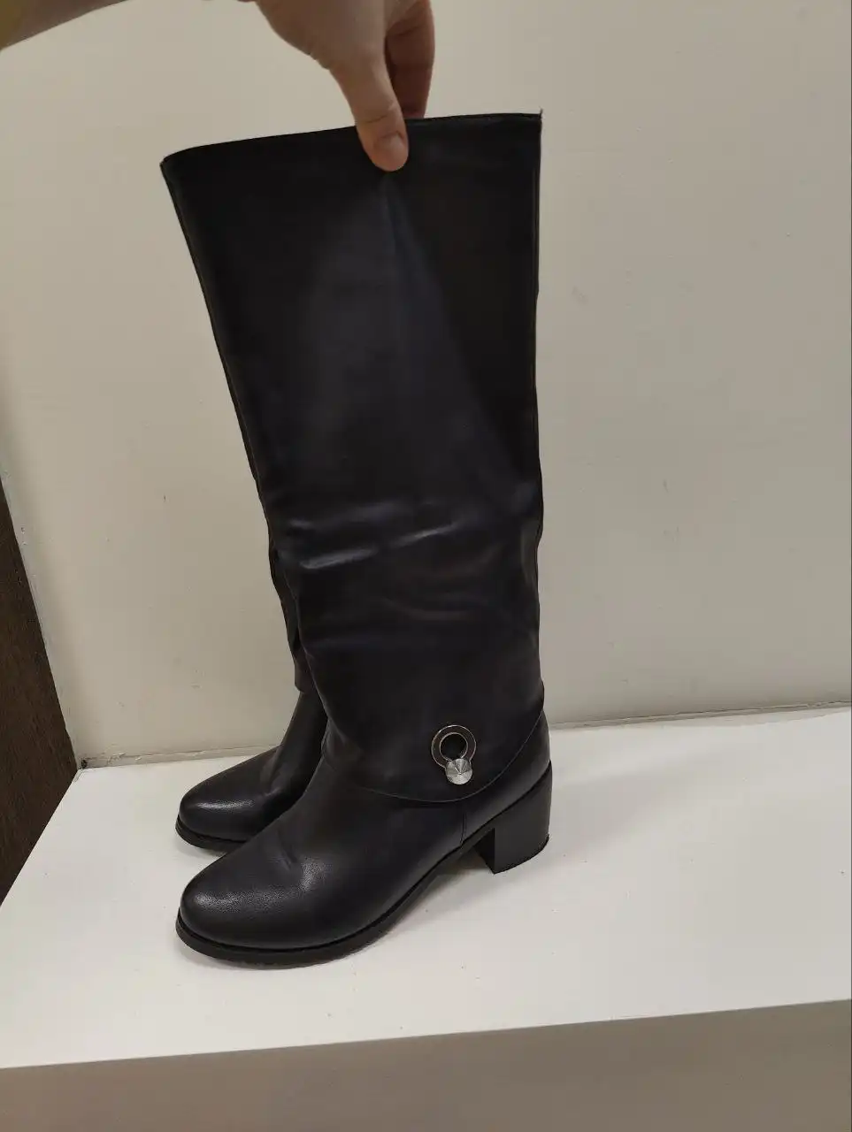 Демисезонные сапоги и туфли