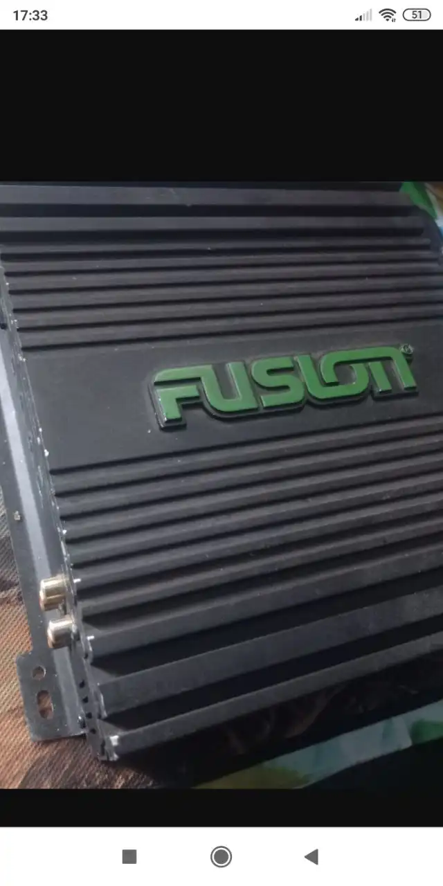 Продам авто усилитель