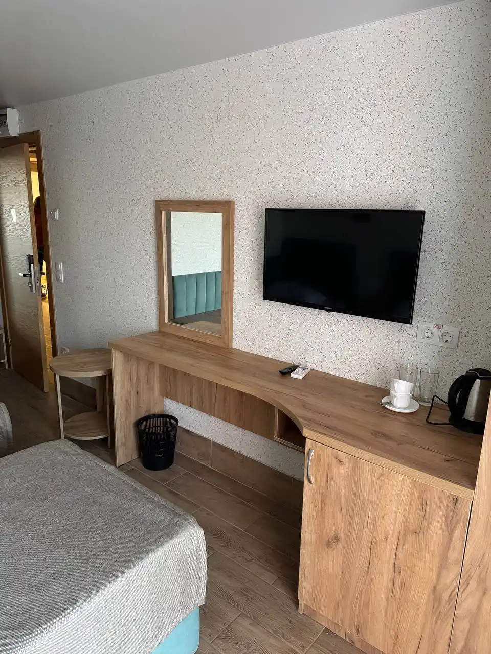 Апартаменты в комплексе АК «Мореин» в Джубге