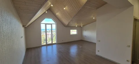 Доступная большая двухуровневая квартира - Студия в Краснодарский край