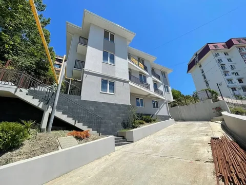 Квартира в Центральном районе с ремонтом - Недвижимость в Краснодар