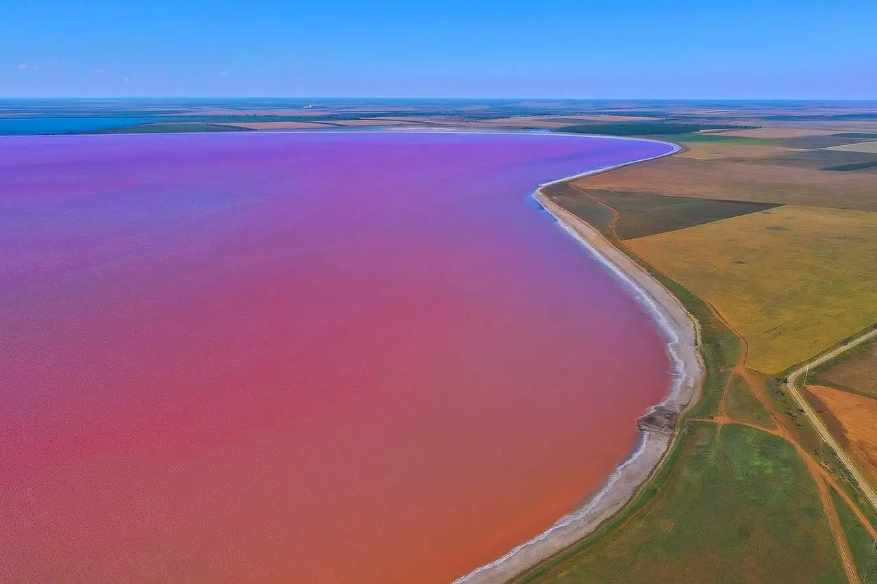 Участок 70 соток у моря в Крыму - Земля (Недвижимость) в Сакский район