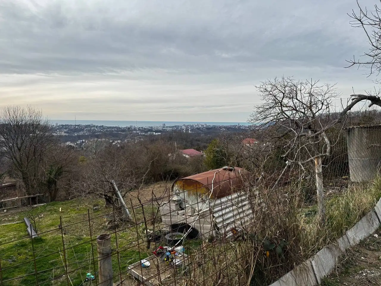 Продажа земельного участка 5 соток ИЖС с коммуникациями - Земельные участки (Недвижимость) в Неизвестно