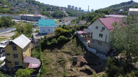 Участок с разрешением на строительство в центре Сочи - Аренда домов в Сочи