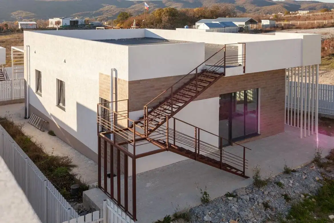 Два последних дома в камерном поселке Panorama Hill в Южной Озереевке - Дома (Недвижимость) в Южная Озереевка