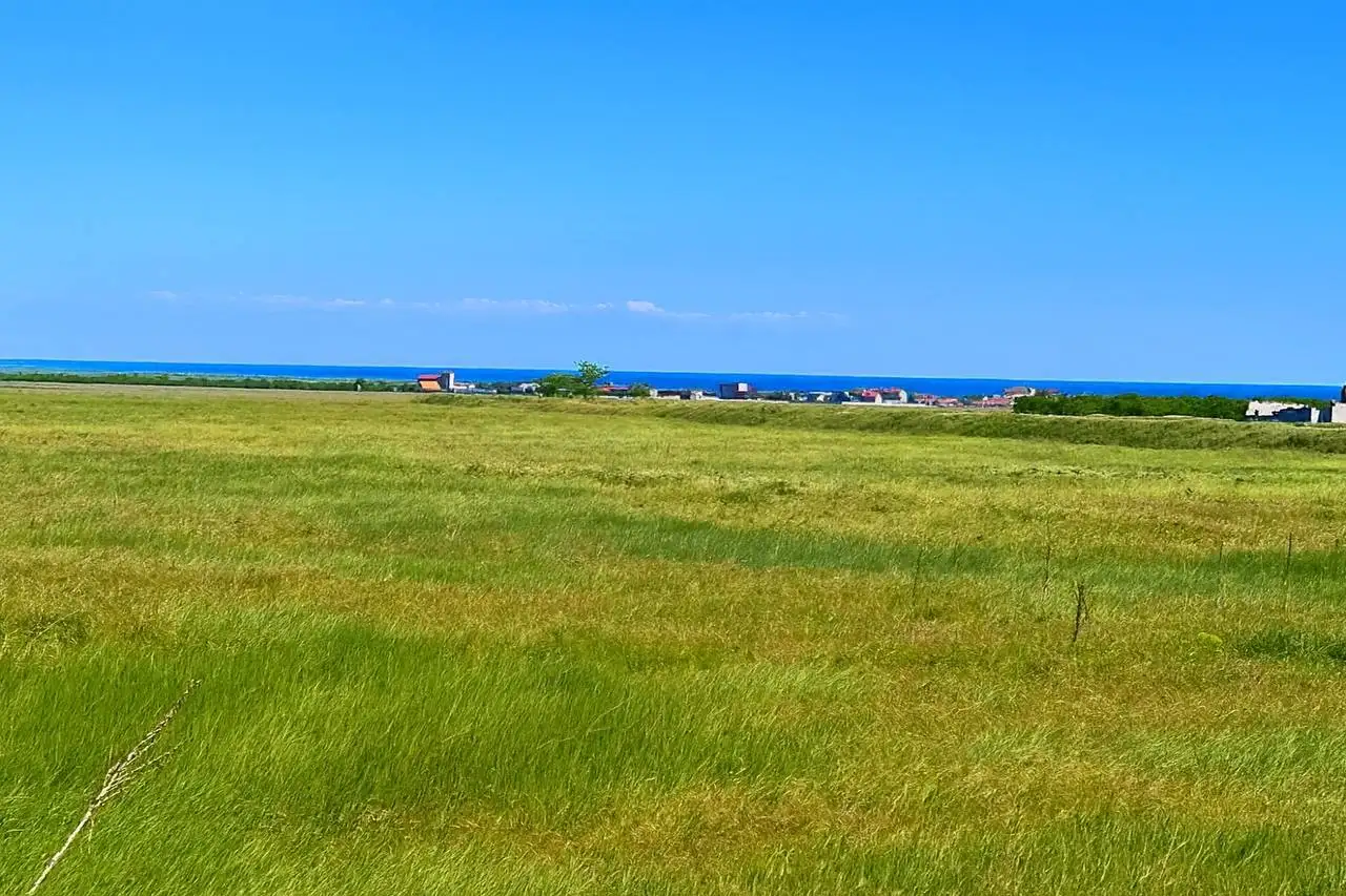 Участок 25 соток у озера Донузлав в Озеровке - Земельные участки (Недвижимость) в Озеровка