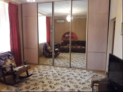 Евродвушка с 3-метровыми потолками на Городской в п.Российском - Коттеджи в Краснодар
