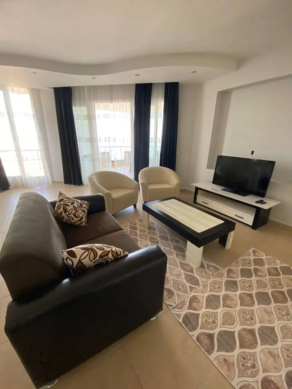 Продажа квартиры 3+1 185м² с видом на море в комплексе Липарис Гилиндирес, Мерсин - Недвижимость в Мерсин