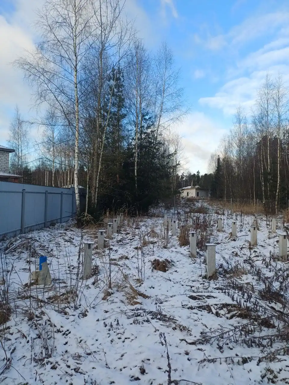 Участок 6 соток с коммуникациями под септик и скважиной