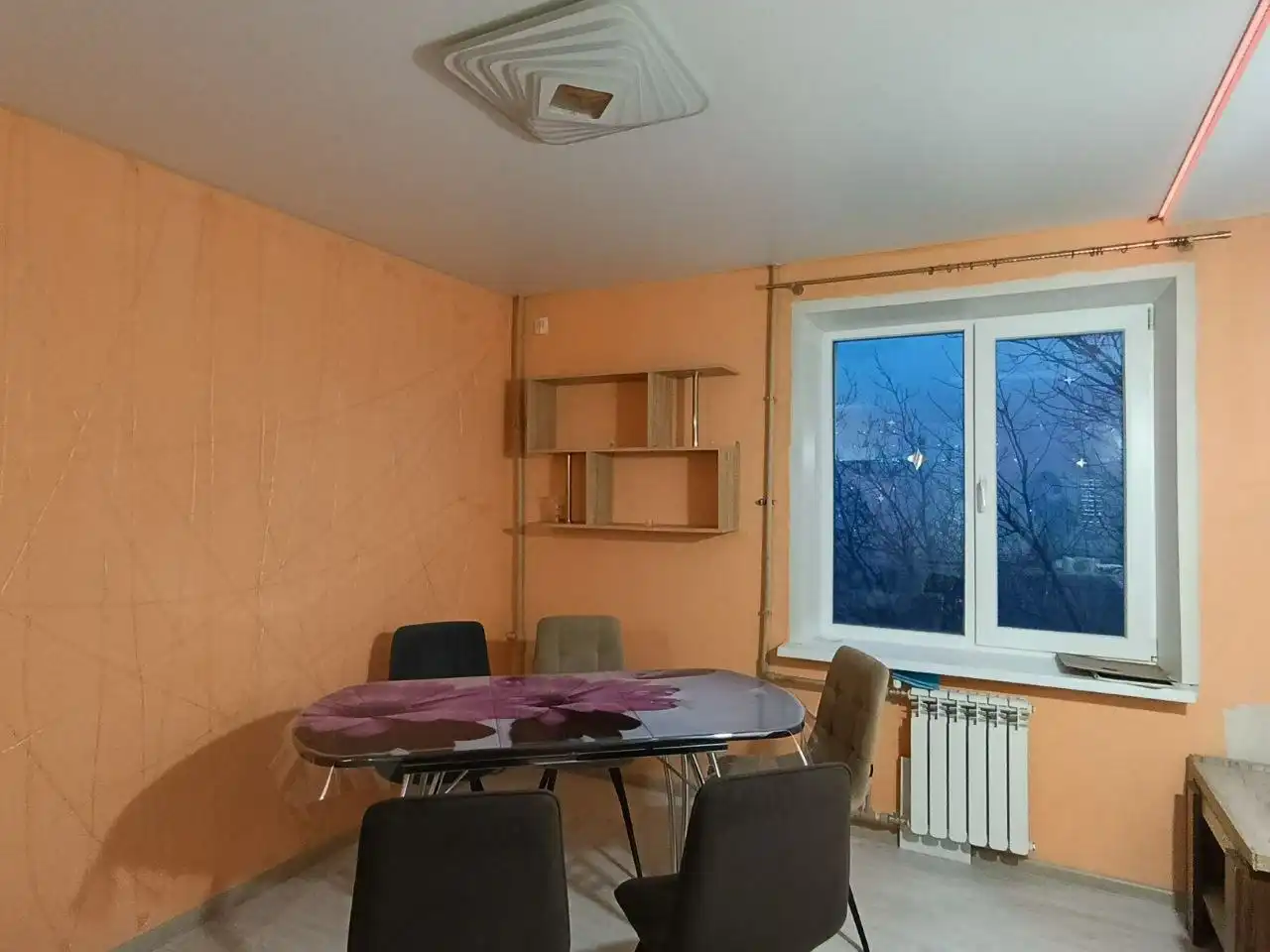 Продается 4-х комнатная квартира возле моря в Мариуполе - Квартиры (Недвижимость) в Мариуполь