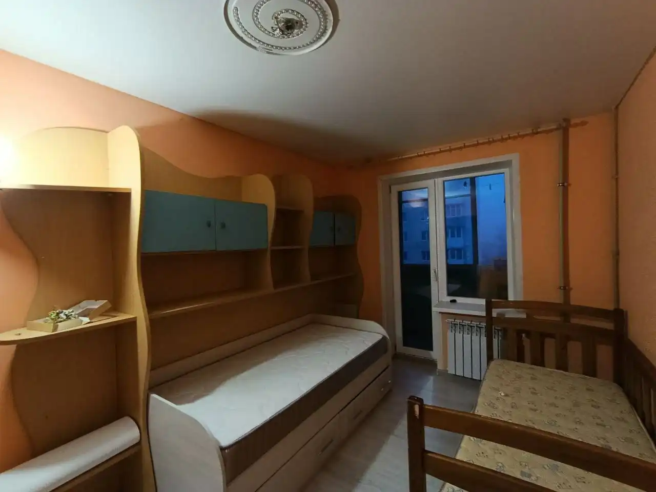 Продается 4-х комнатная квартира возле моря в Мариуполе - Квартиры (Недвижимость) в Мариуполь